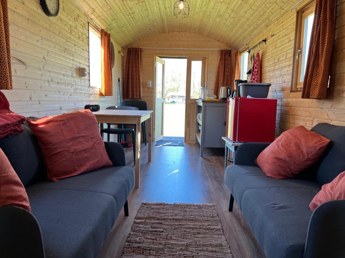 Luxury tent Pipowagen Voor 4 Personen
