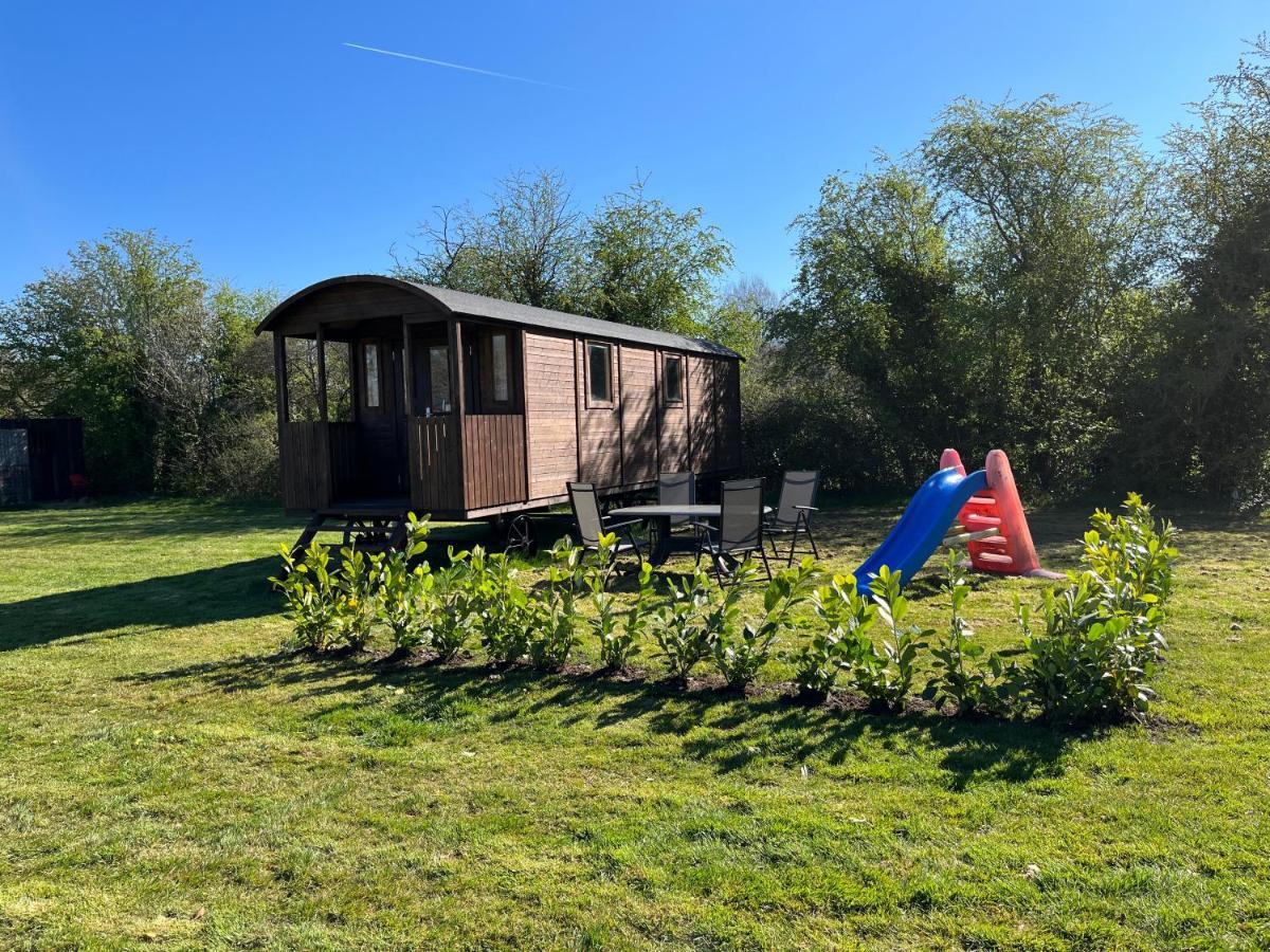 Luxury tent Pipowagen Voor 4 Personen